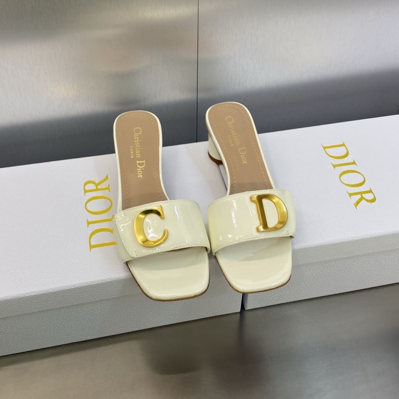 ch**an D*or slippers
